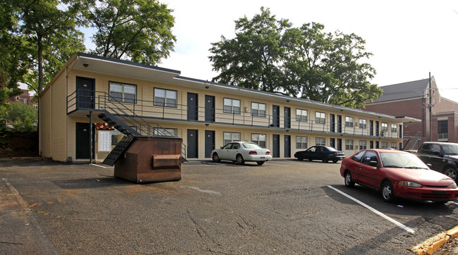 Lafayette Apartments in Tallahassee, FL - Building Photo - Building Photo