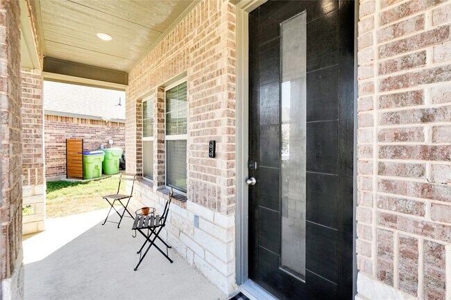 property at 1560 Arcadian Lily