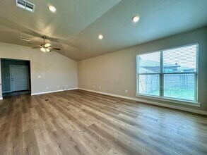 2933 Abbeville Ave in Wolfforth, TX - Building Photo - Building Photo