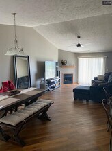 15615 Sienna Ct, Unit 15615 in South Beloit, IL - Building Photo - Building Photo