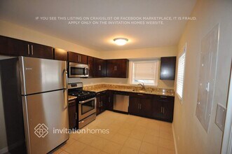 4633 W 97th Pl in Oak Lawn, IL - Building Photo - Building Photo