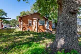 2020 S Main St in Wichita, KS - Building Photo - Building Photo