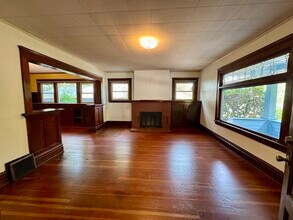 1128 Washington St, Unit #1 in Eugene, OR - Building Photo - Building Photo