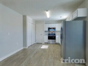 1809 Daniel Ct in Columbia, TN - Building Photo - Building Photo