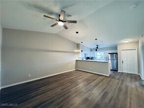 17418 Dowling Dr in Ft. Myers, FL - Building Photo - Building Photo