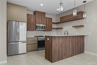 2229 Corales St in Mission, TX - Building Photo - Building Photo