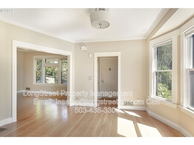 22 S Lowell St in Portland, OR - Building Photo - Building Photo