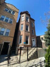 2844 N Whipple St in Chicago, IL - Building Photo - Building Photo