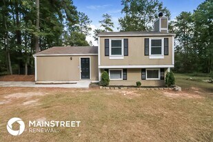 7180 Buck Creek Dr in Fairburn, GA - Building Photo