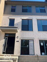 11573 Fulham St in Carmel, IN - Building Photo - Building Photo