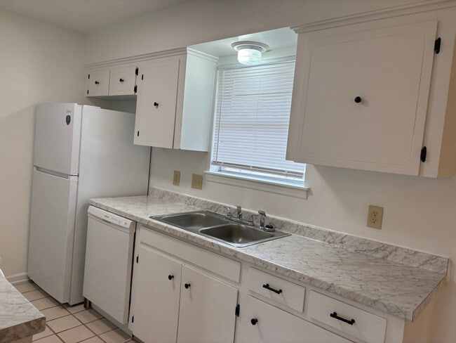 232 Hilda St in Jacksonville, AR - Building Photo - Building Photo