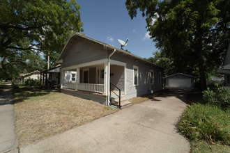 124 S Clarence St in Wichita, KS - Building Photo - Building Photo