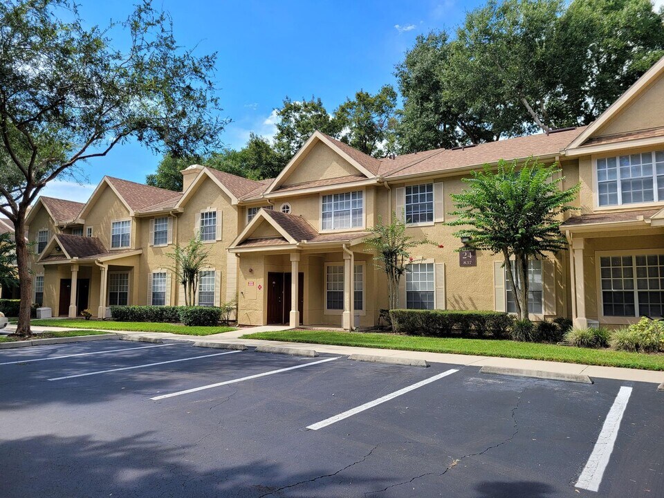 824 Grand Regency Pointe in Altamonte Springs, FL - Building Photo