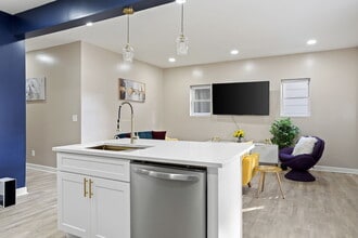 1523 S East St in Indianapolis, IN - Foto de edificio - Building Photo