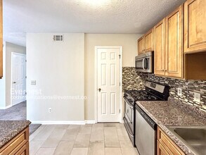 1461 Springleaf Cir SE in Smyrna, GA - Building Photo - Building Photo