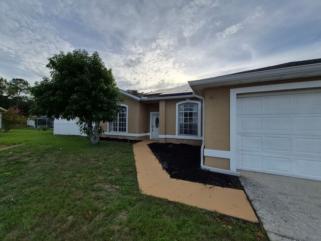 property at 5403 Loma Vista Loop