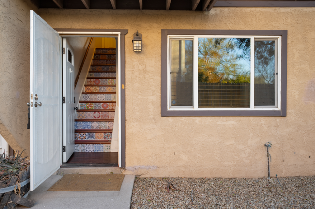 2811 N Mountain Ave-Unit -2811 in Tucson, AZ - Foto de edificio - Building Photo