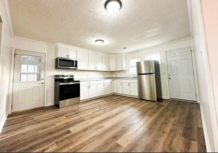 2725 Blackman Rd in Murfreesboro, TN - Building Photo - Building Photo