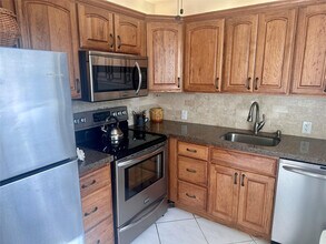 200 Mansfield F in Boca Raton, FL - Building Photo - Building Photo