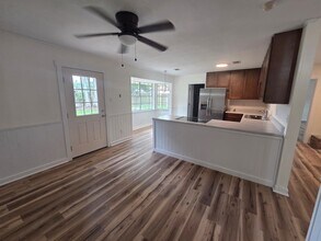 237 Saratoga Dr in Ocean Springs, MS - Building Photo - Building Photo
