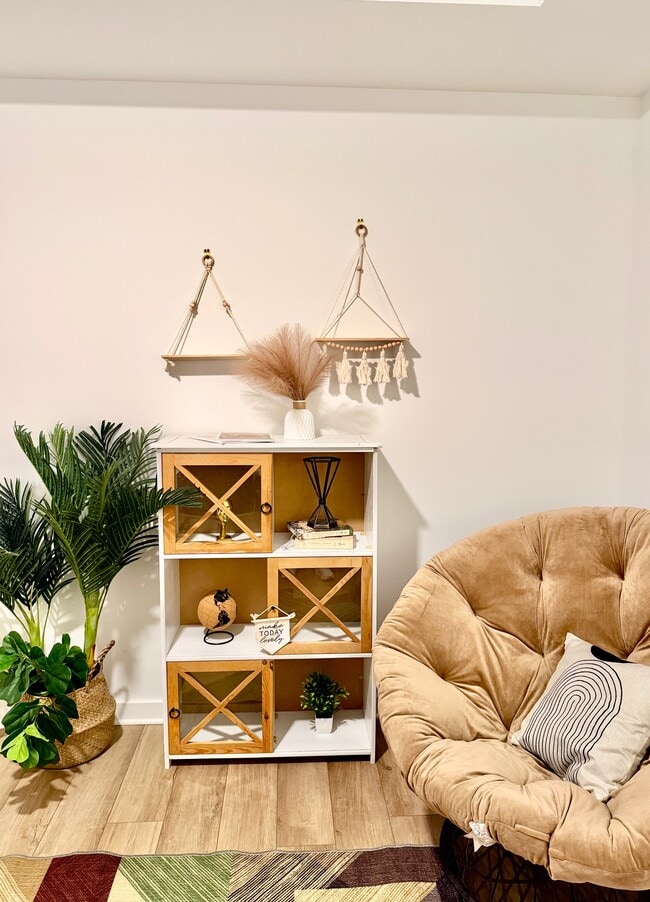 property at 7559 Discovery Pt Dr NW