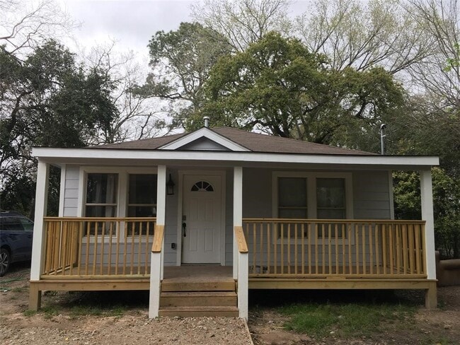 property at 819 Eubanks St