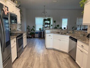 5755 Marigold Loop in Crestview, FL - Building Photo - Building Photo