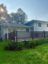 5S426 Columbia St in Naperville, IL - Building Photo - Building Photo