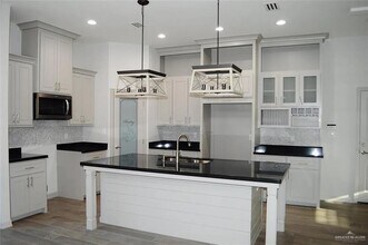 3805 Water Lily Ave in McAllen, TX - Building Photo - Building Photo