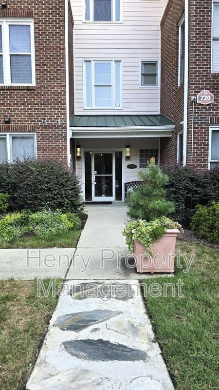 720 N Person St in Raleigh, NC - Building Photo - Building Photo