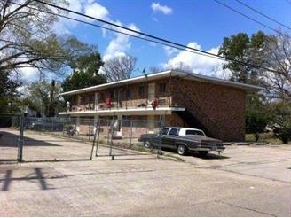 310 Delphine St in Baton Rouge, LA - Foto de edificio