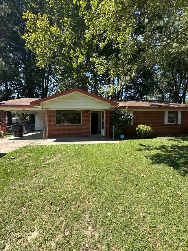 property at 604 Carpenter Dr