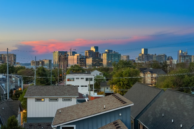 1300 Edgehill Ave in Nashville, TN - Building Photo - Building Photo