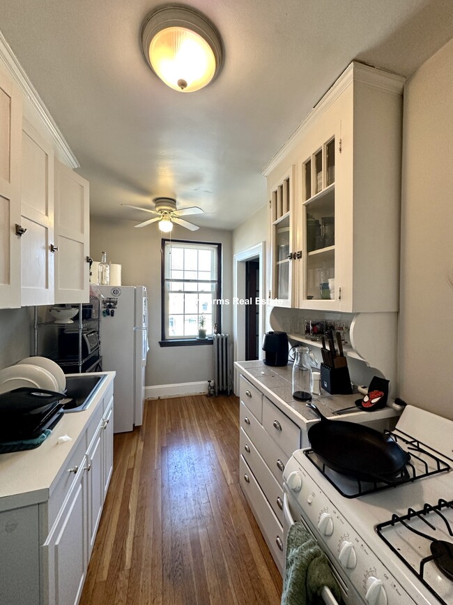 119 College Ave, Unit 32