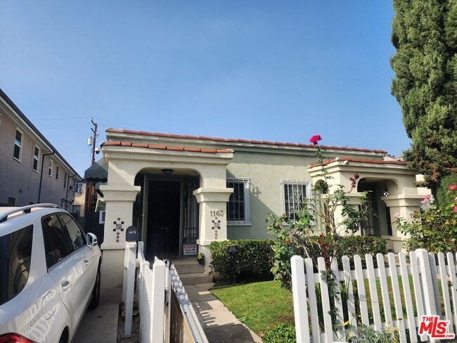 property at 1163 N Genesee Ave