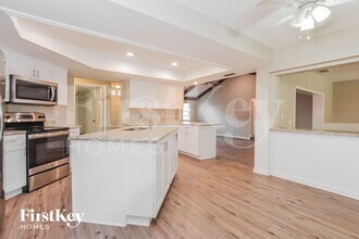 2008 Brentwood Dr in Auburndale, FL - Building Photo - Building Photo