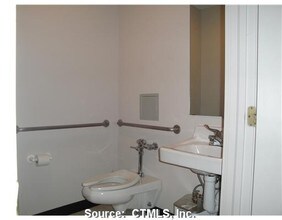 90 Main St in Centerbrook, CT - Building Photo - Other