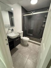7907 NW 73rd Ter in Tamarac, FL - Building Photo - Building Photo
