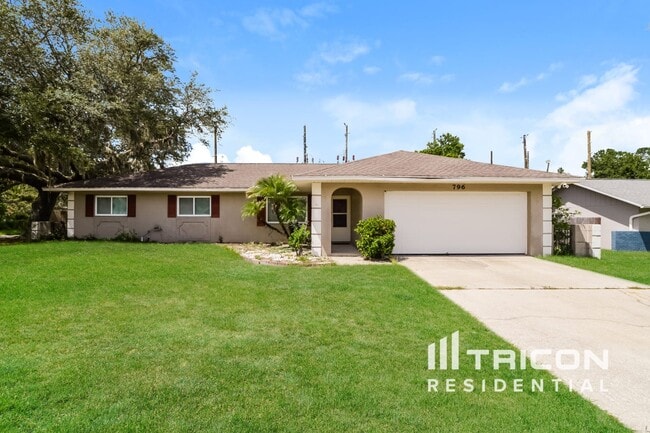 property at 796 Raven Ave