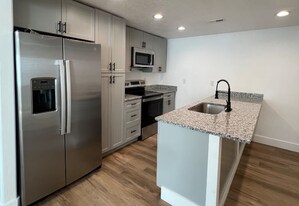 3038 Red Fox Dr in Eagle Mountain, UT - Building Photo