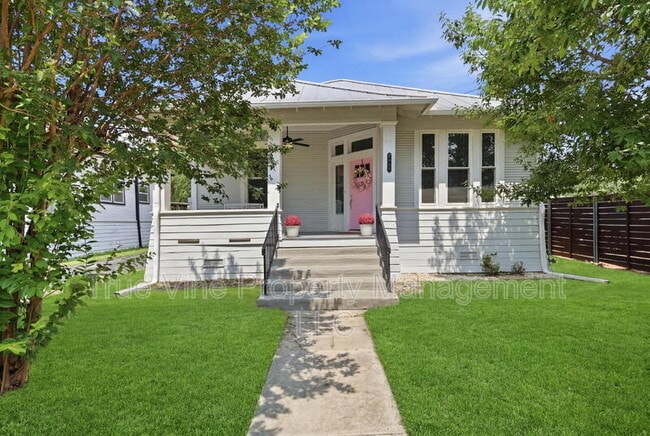 property at 2007 S Presa St