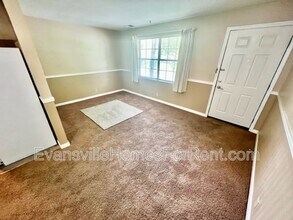 1614 Speaker Rd in Evansville, IN - Building Photo - Building Photo