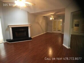 105 Northeast Dr in Warner Robins, GA - Building Photo - Building Photo