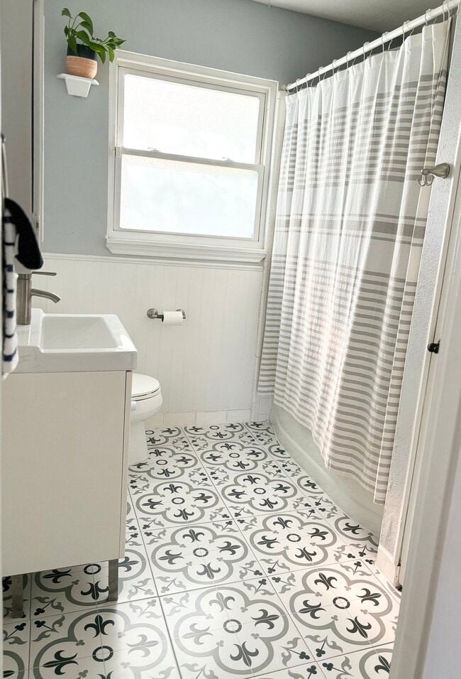 418 Savannah Dr in San Antonio, TX - Foto de edificio - Building Photo