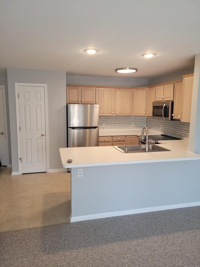 2775 N Forest Rd, Unit g in Getzville, NY - Foto de edificio - Building Photo