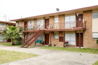 Gala Vista in Houston, TX - Foto de edificio - Building Photo