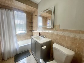 6 Cawfield St, Unit 1 in Boston, MA - Building Photo - Building Photo