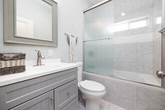 2419 Lincoln Ave in San Diego, CA - Building Photo - Building Photo