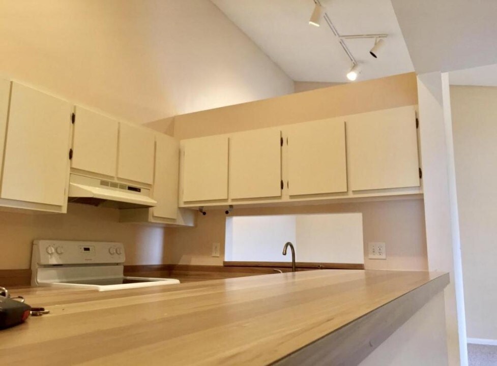 6327 Chasewood Dr-Unit -E in Jupiter, FL - Foto de edificio