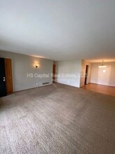 2818 Yale Dr in Granite City, IL - Building Photo - Building Photo